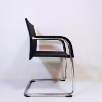 アントニオ・チッテリオ デザイン vitra(ヴィトラ社)AC3 カンチレバーチェア [廃盤品]