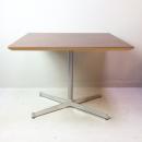 D&DEPARTMENT/ディーアンドデパートメント オリジナルカフェテーブル